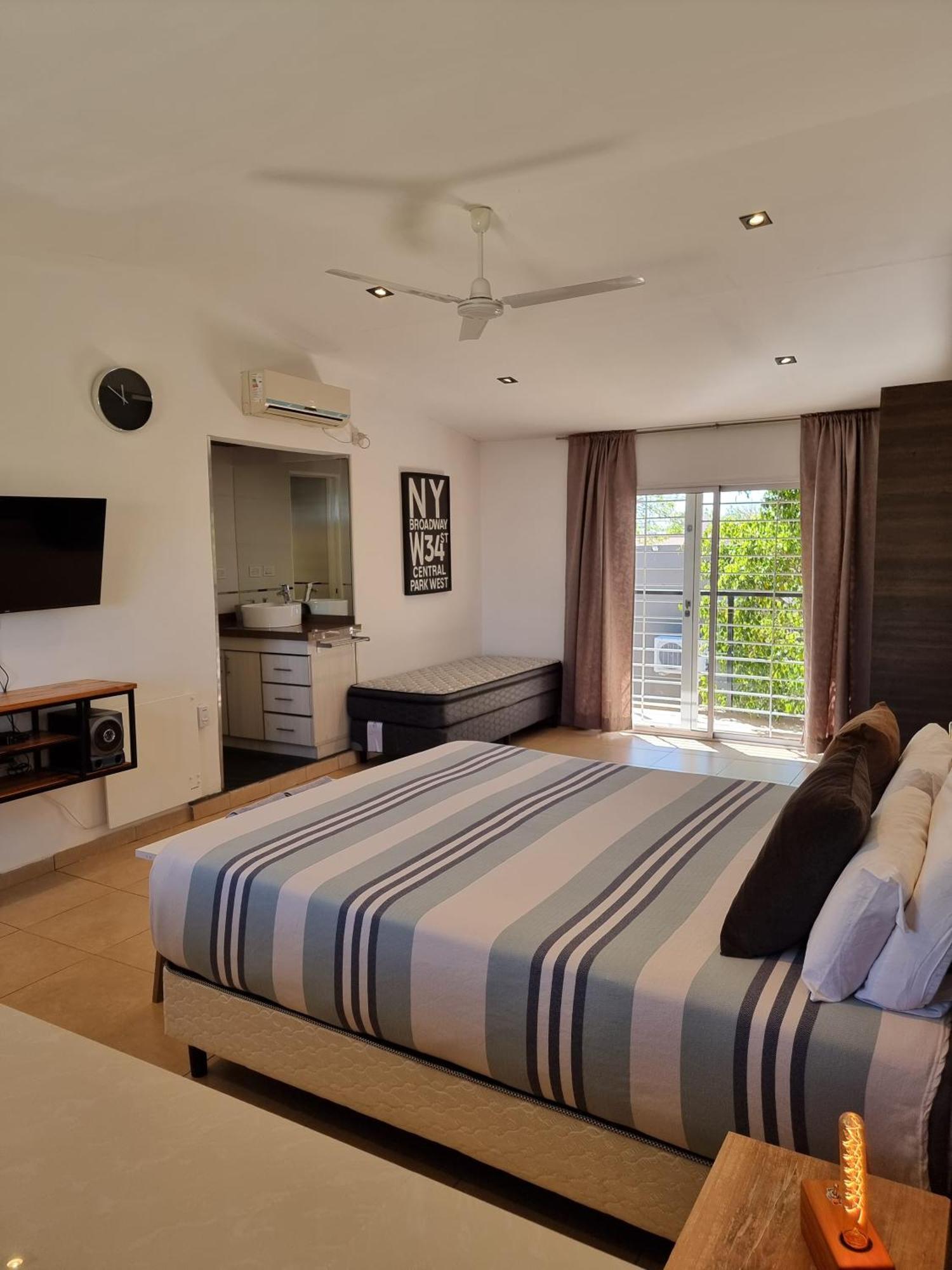 Slb Apart - Duplex *